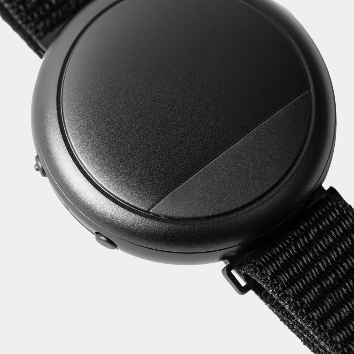 Wave 2 Black Comfort Band - Embr Labs